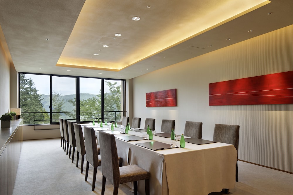 Hyatt Regency Hakone Resort and Spa 67/76