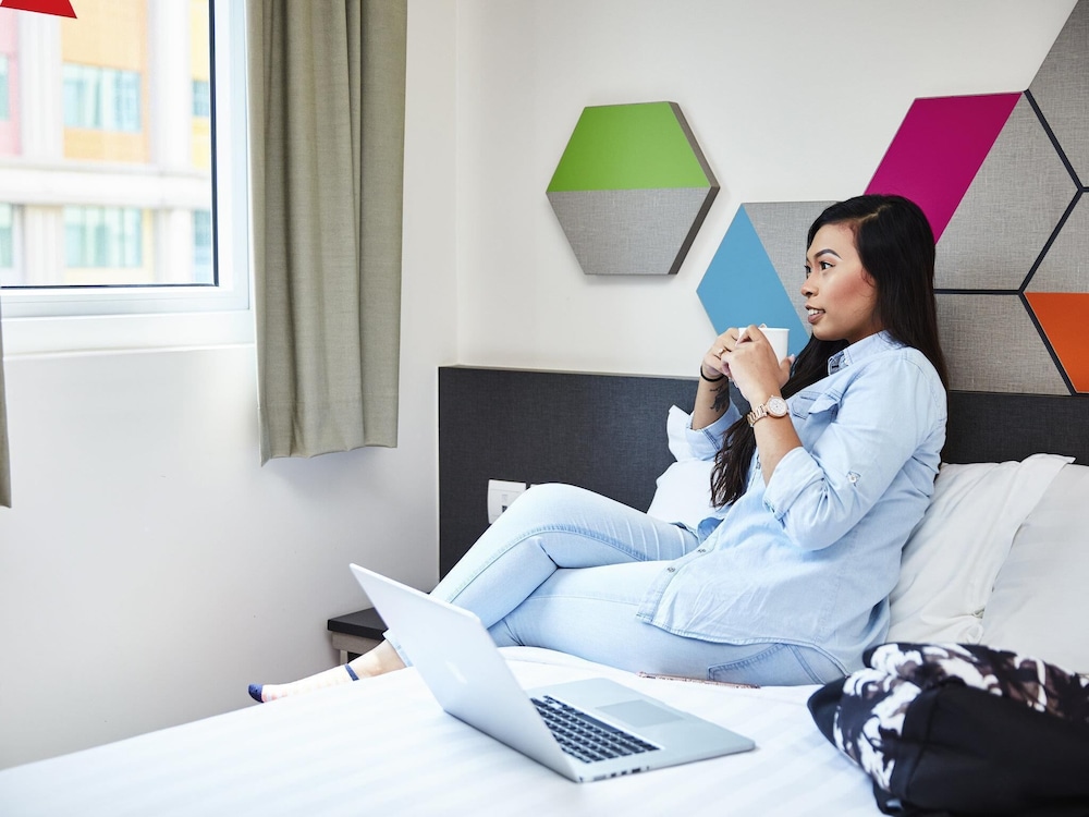 ibis budget Singapore Emerald 52/55