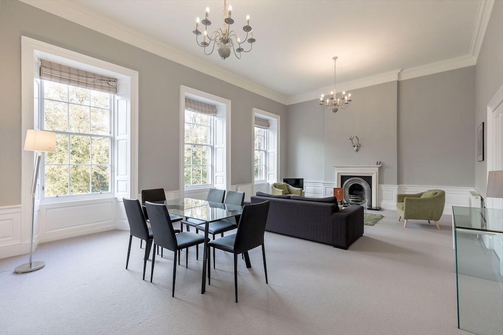 Destiny Scotland - Q-Residence 19/29