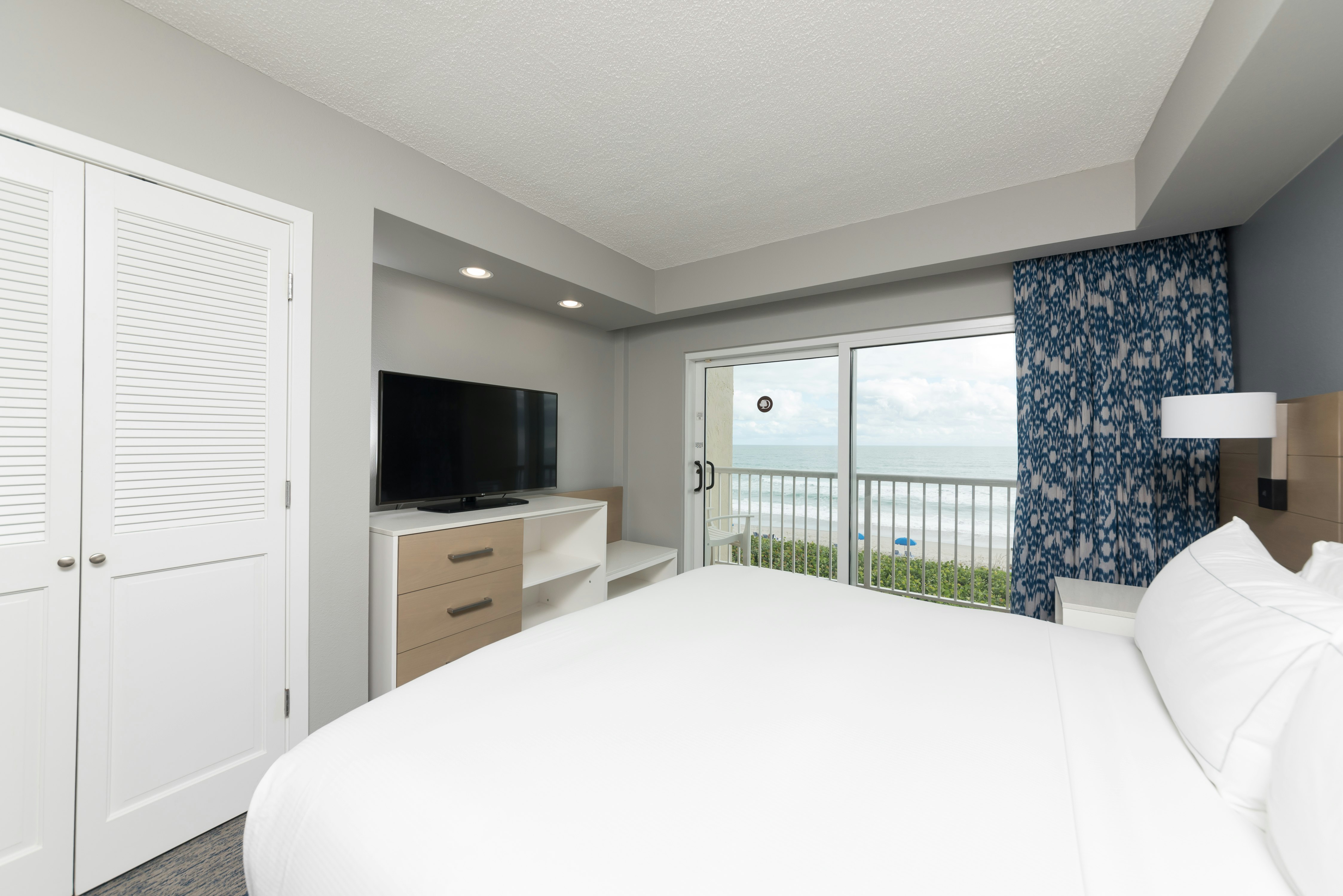Ocean, Suite, King Bed