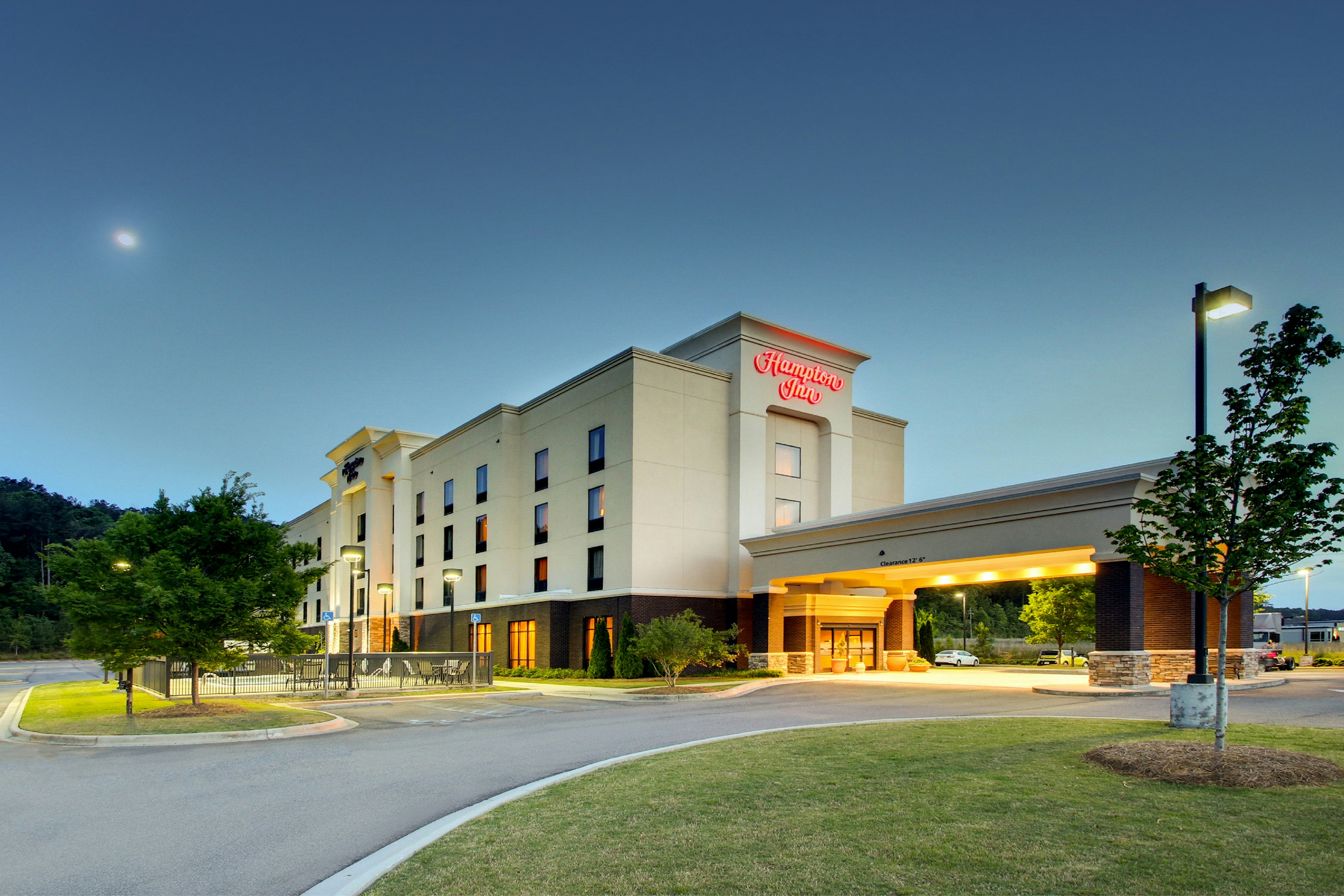 Hampton Inn Birmingham Leeds 5/74