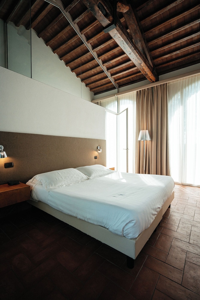 Locanda Sant'agata 14/63