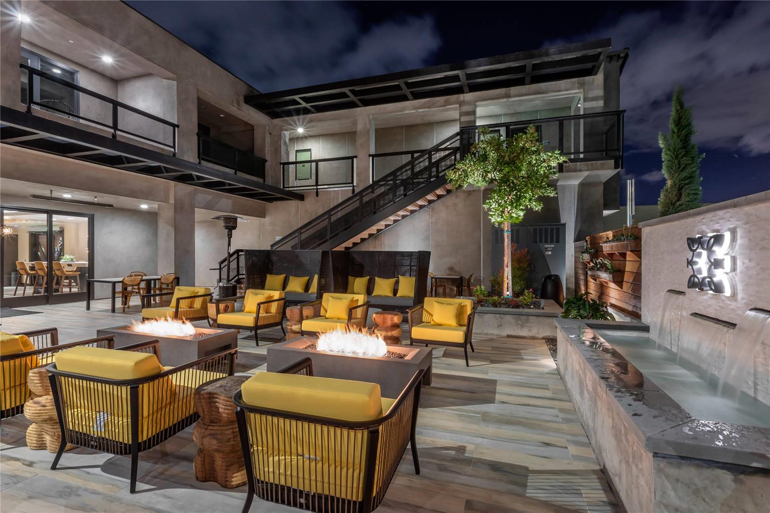 Bluestem Hotel Torrance Los Angeles, an Ascend Collection Hotel 6/10
