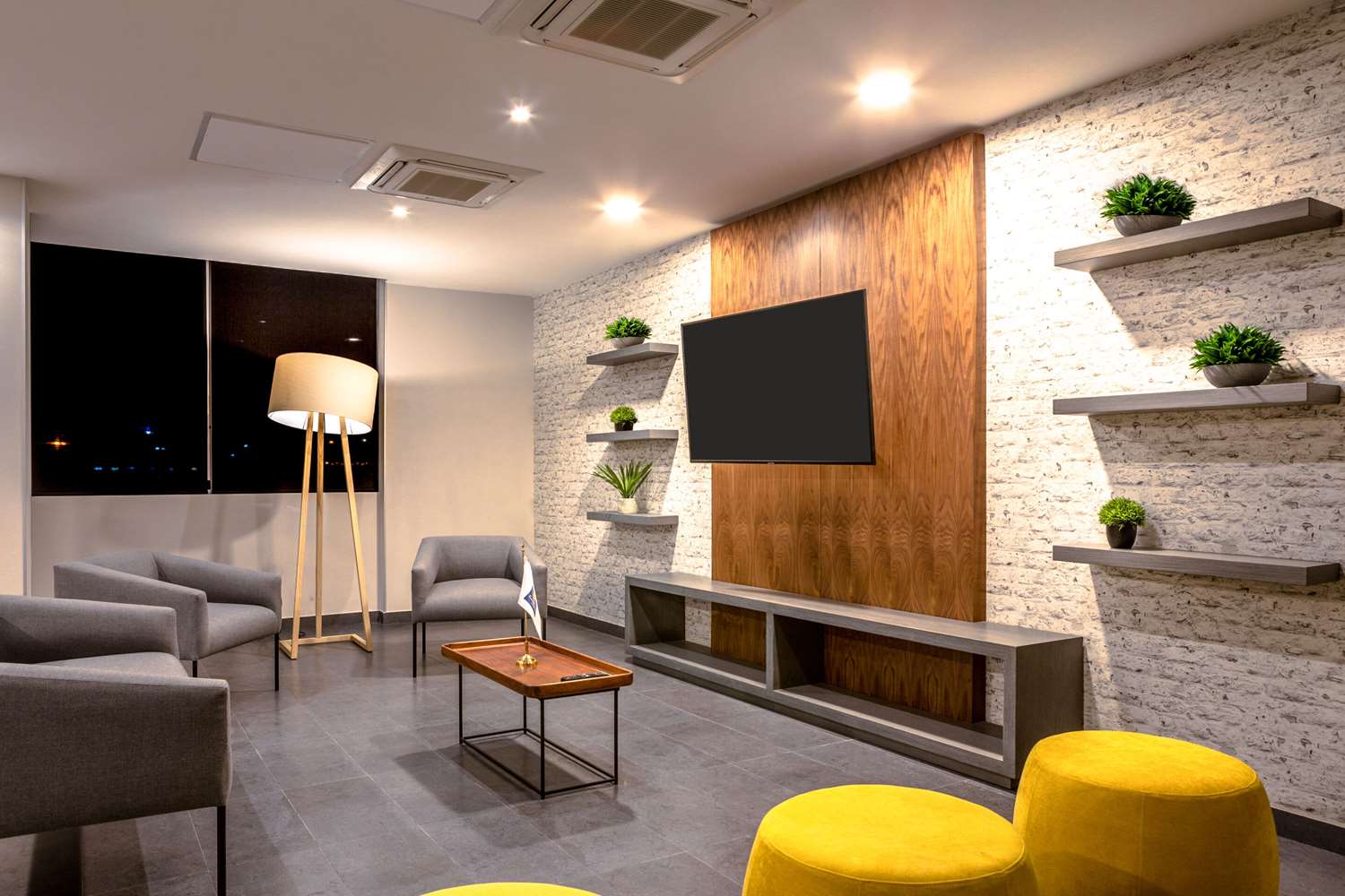 Comfort Inn Delicias, CHH 13/27