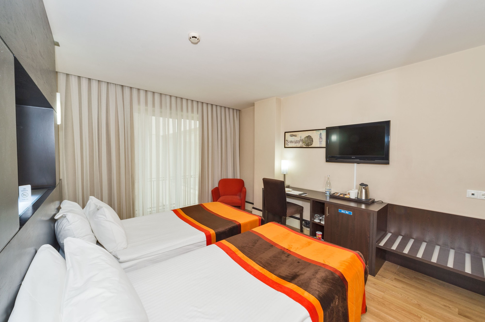 STANDARD, DOUBLE BED, COURTYARD VIEW