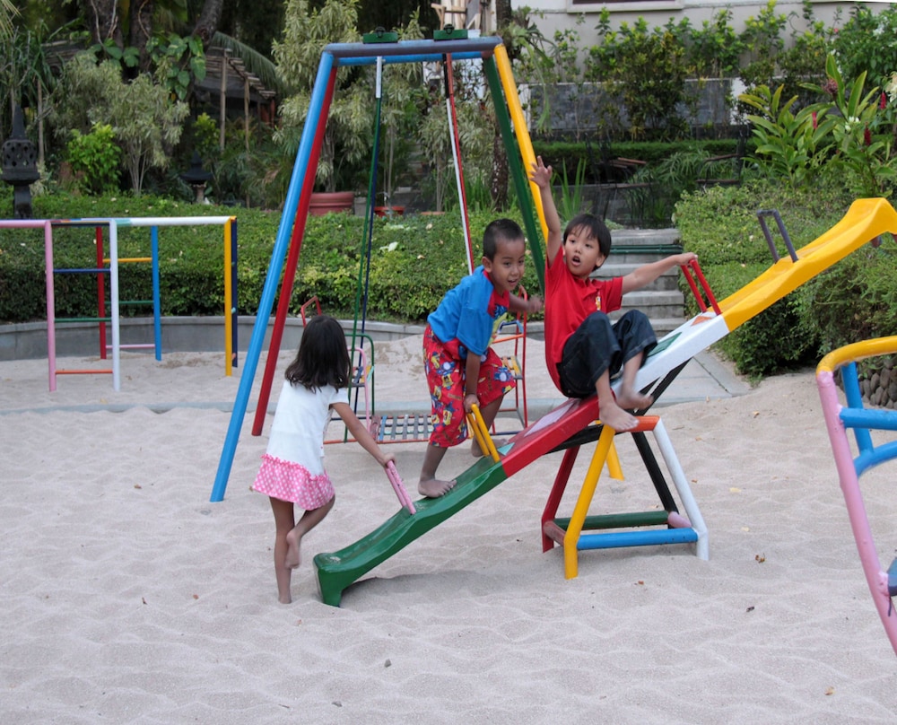 The Jayakarta Yogyakarta Hotel & Spa 39/43