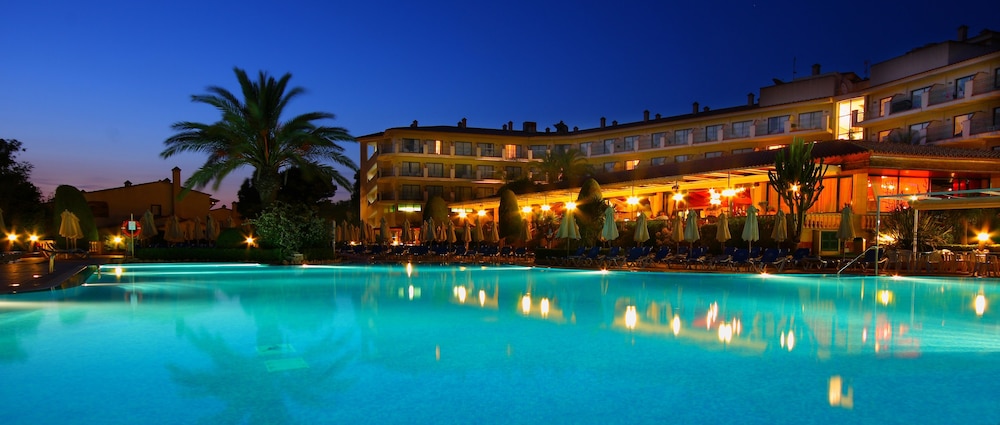 Valentin Son Bou Hotel Apartments 3/85
