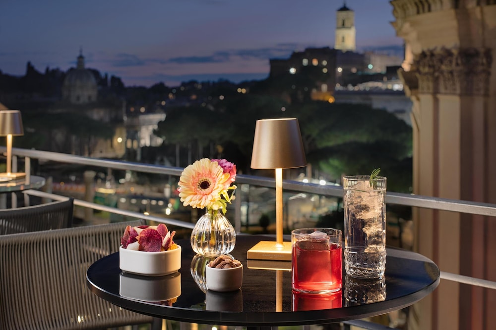 NH Collection Roma Fori Imperiali 36/69