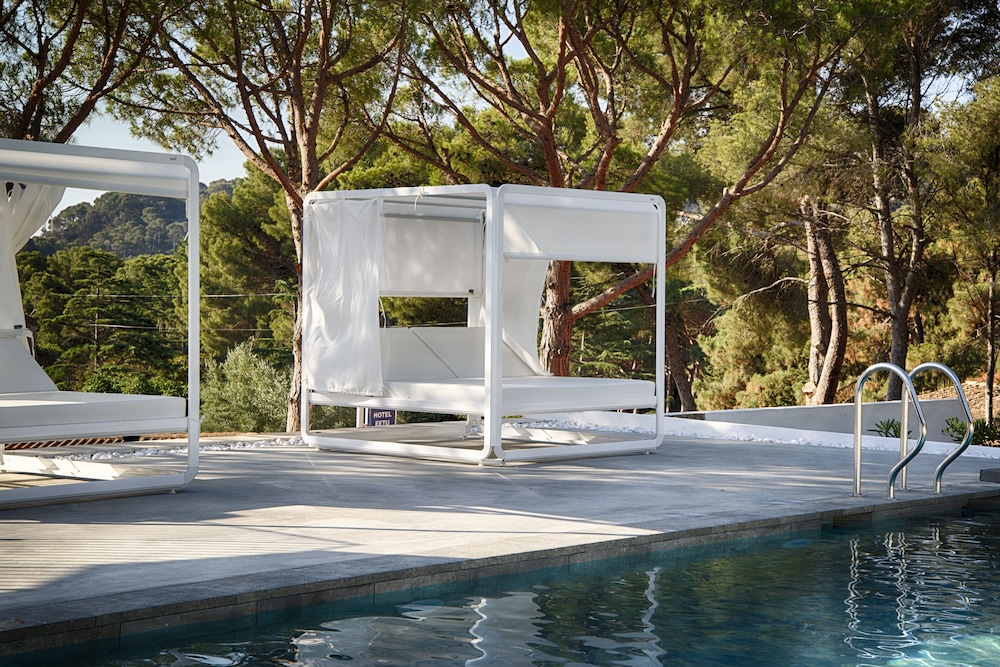 Melia Begur Aigua Blava 36/64