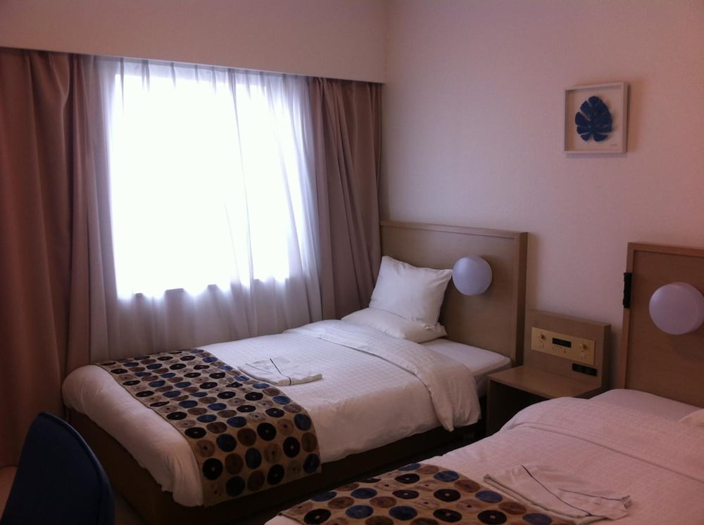 Smile Hotel Okinawa Naha 11/37