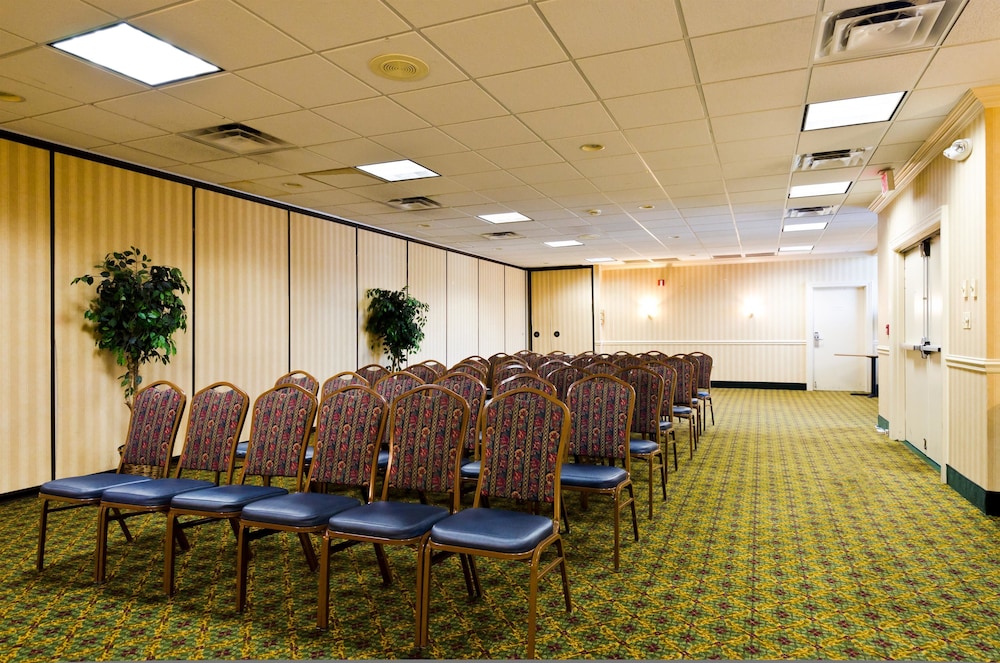 Motel6 Frederick, MD - Fort Detrick 38/47