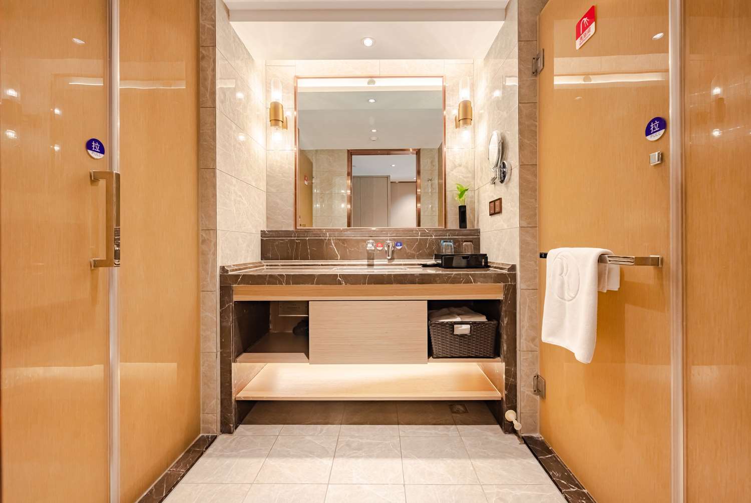 Ramada By Wyndham Wuhan North 13/13