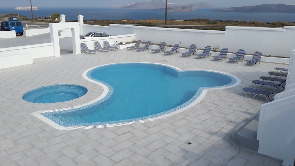 Villa Iliovasilema Santorini 38/50