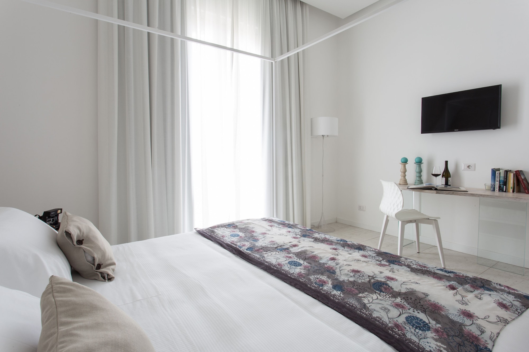 PANORAMIC, SUPERIOR, DOUBLE OR TWIN BED, OCEAN VIEW