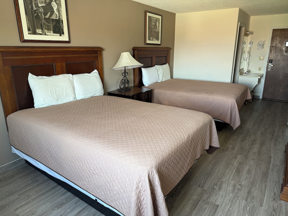 Island Inn 19/64