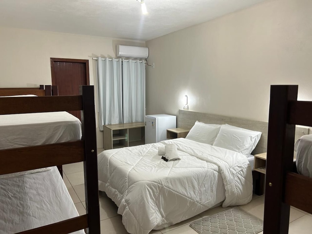 شقة عائلية بسرير مزدوج وسريرين منفصلين وأسرّة بطابقين، Marechal Plaza Hotel 2/7