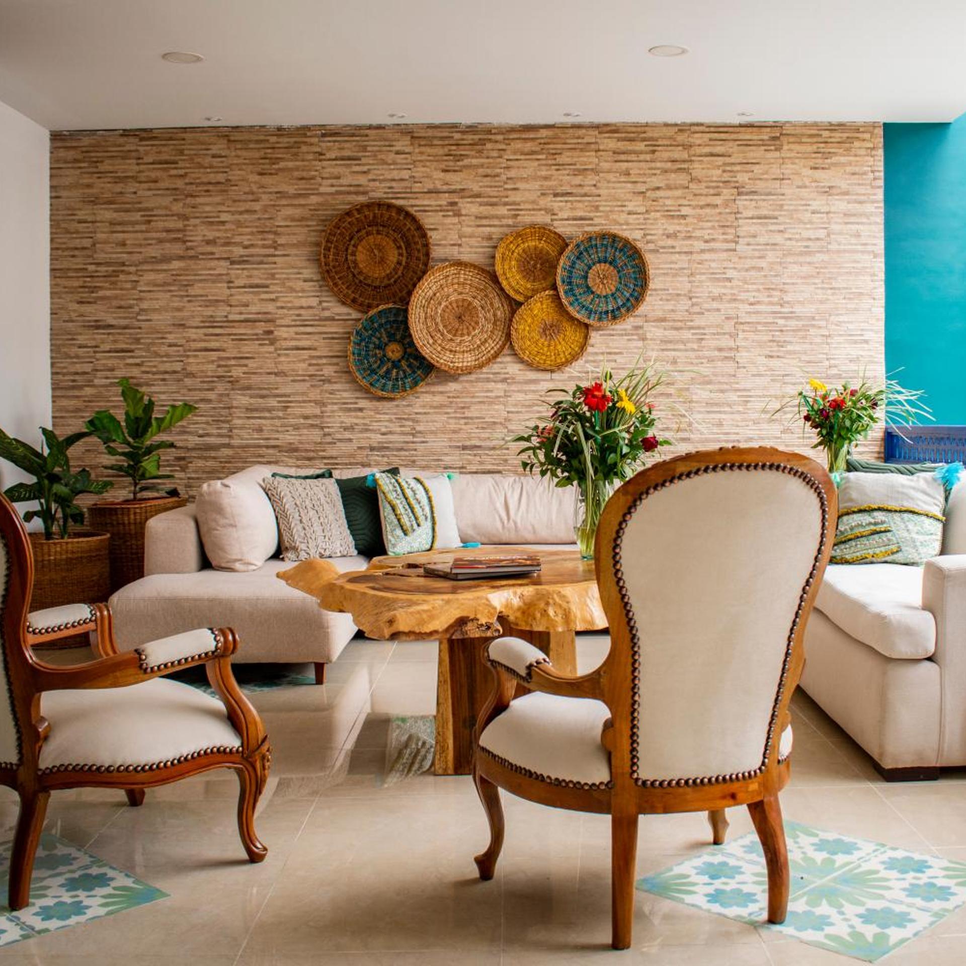 El Reloj Casa Hotel 34/50