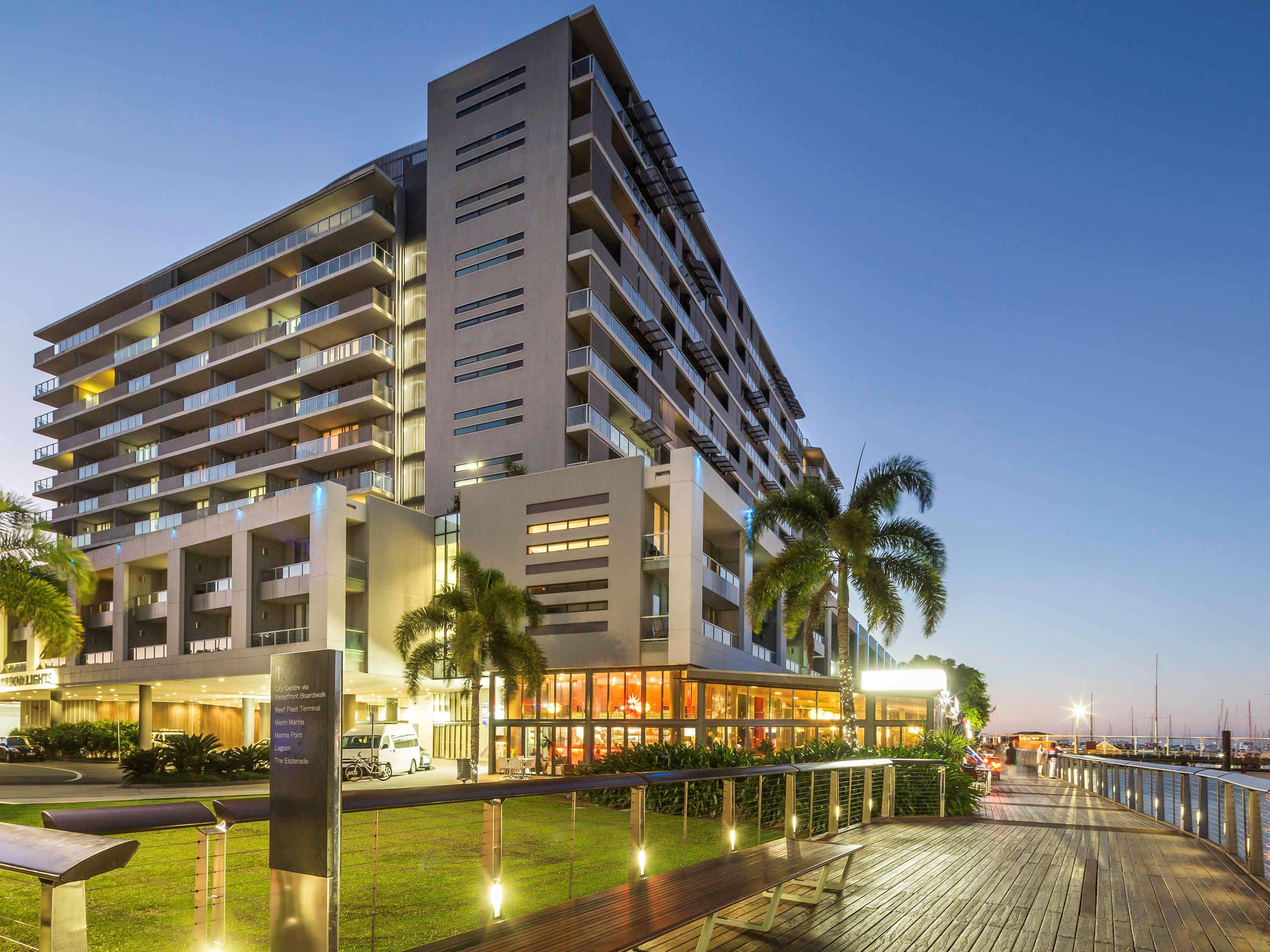 Cairns Harbour Lights 36/41
