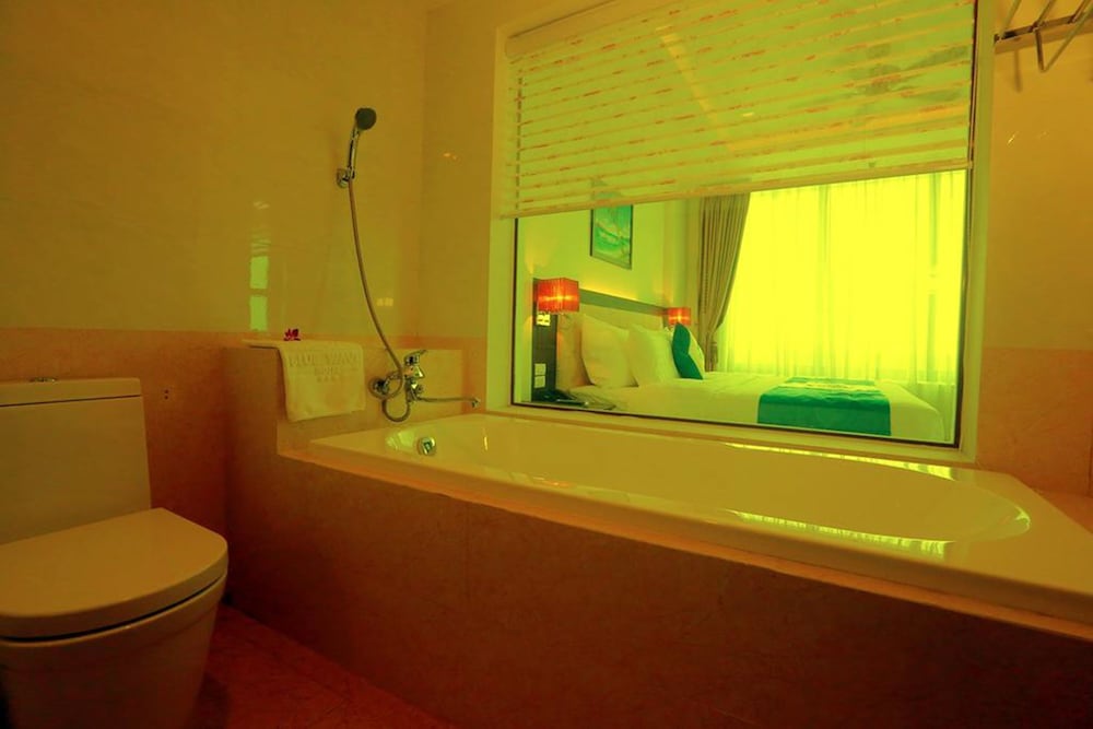 Blue Wave Hotel 35/38