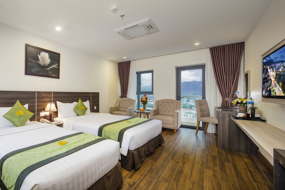 Green Lighthouse Hotel 15/58