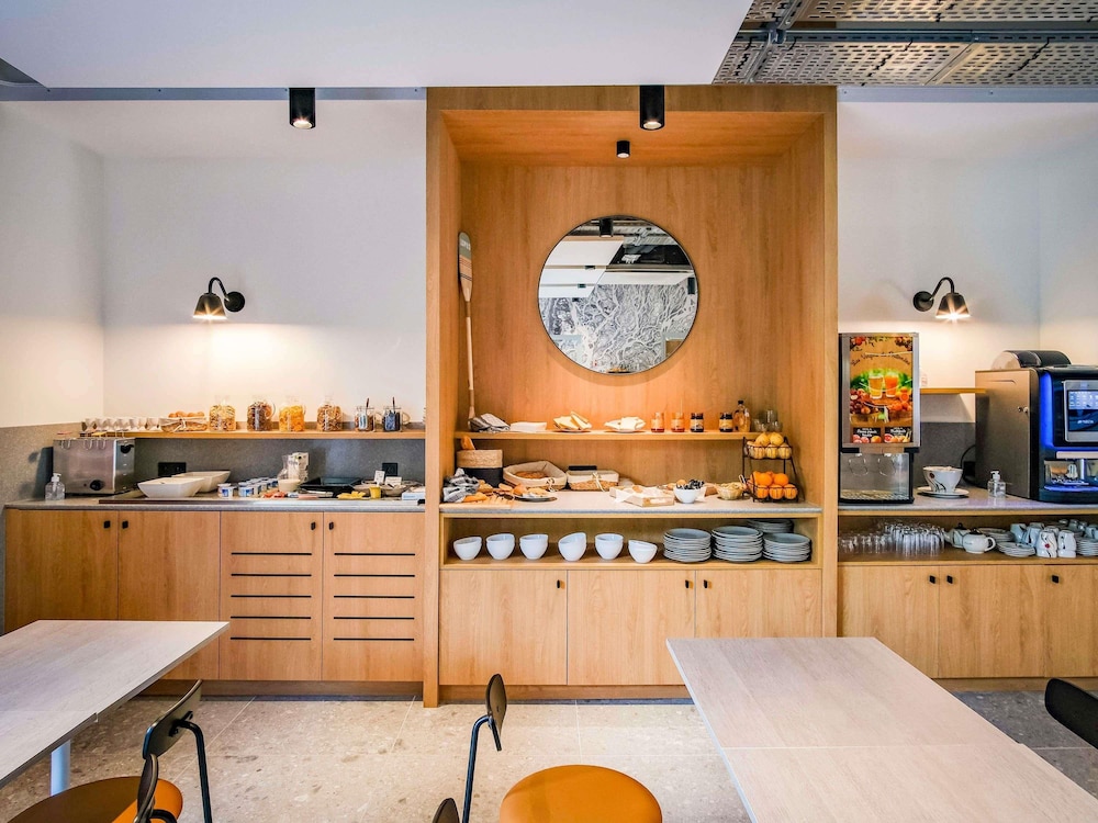 ibis Styles Albertville 48/61