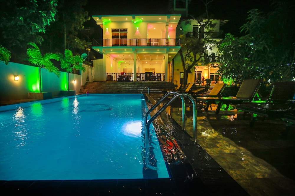 Yala Hotel River Front 4/39