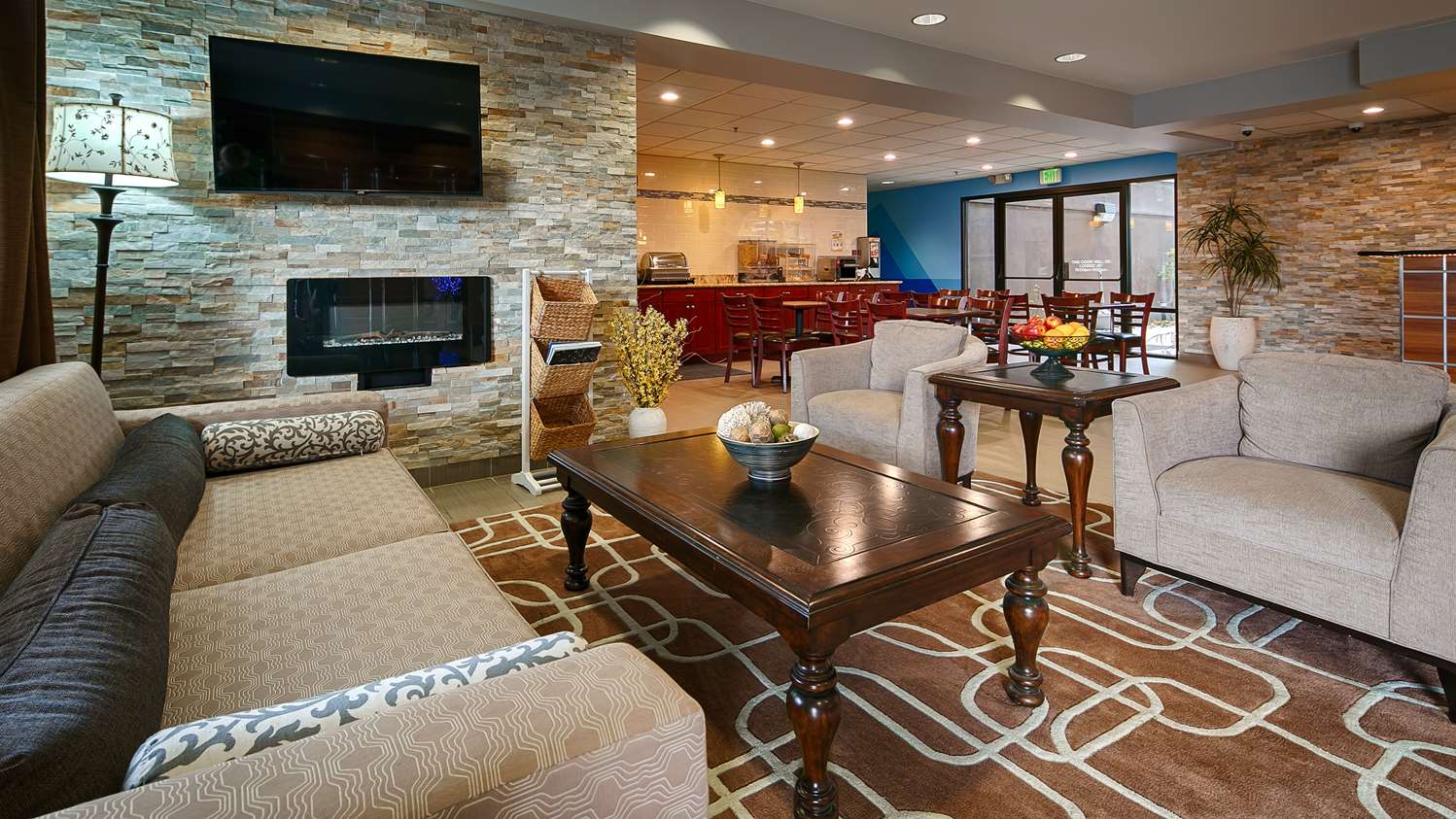Best Western Sky Valley Inn 14/28