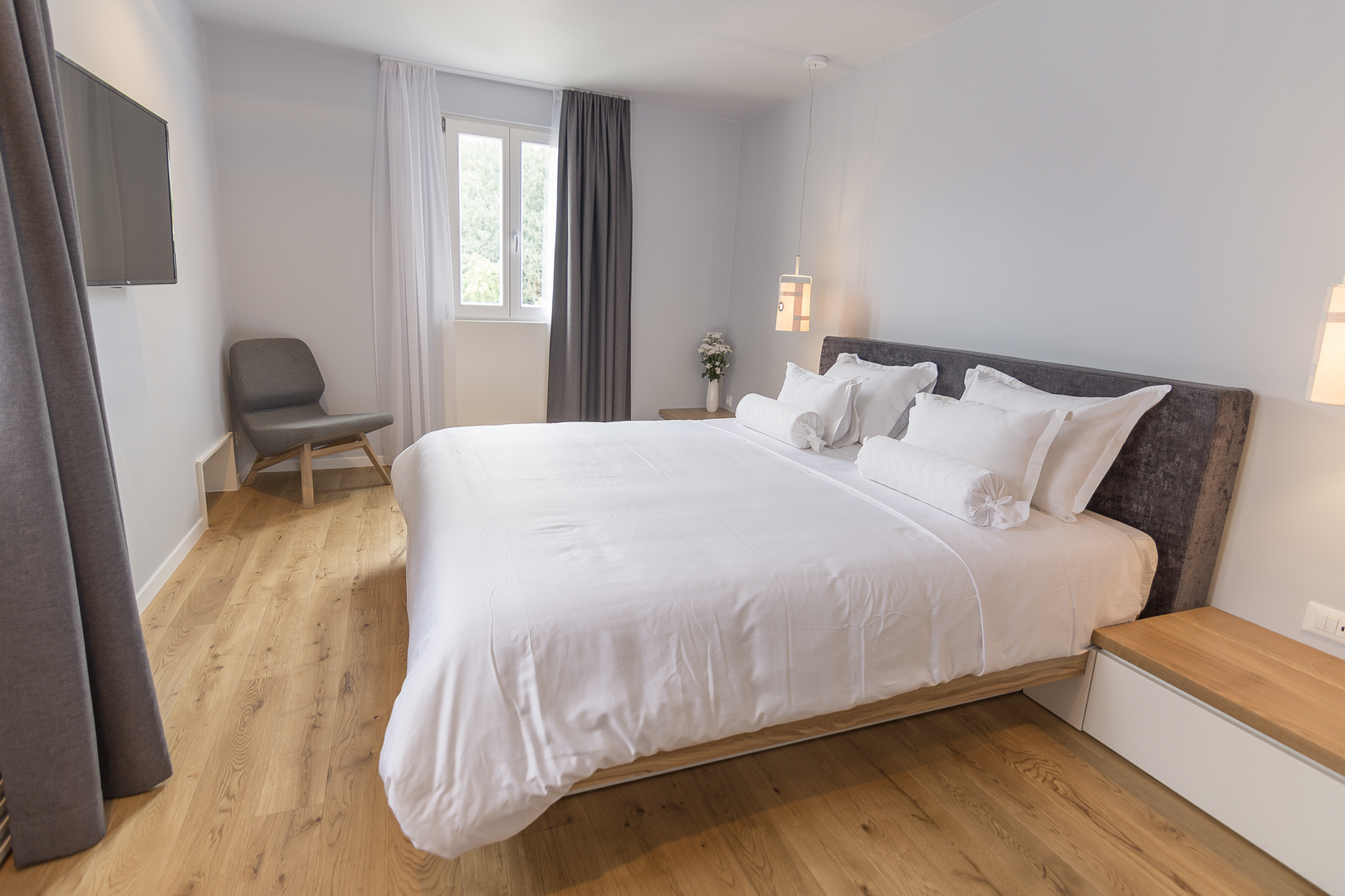 SUPERIOR, DOUBLE BED
