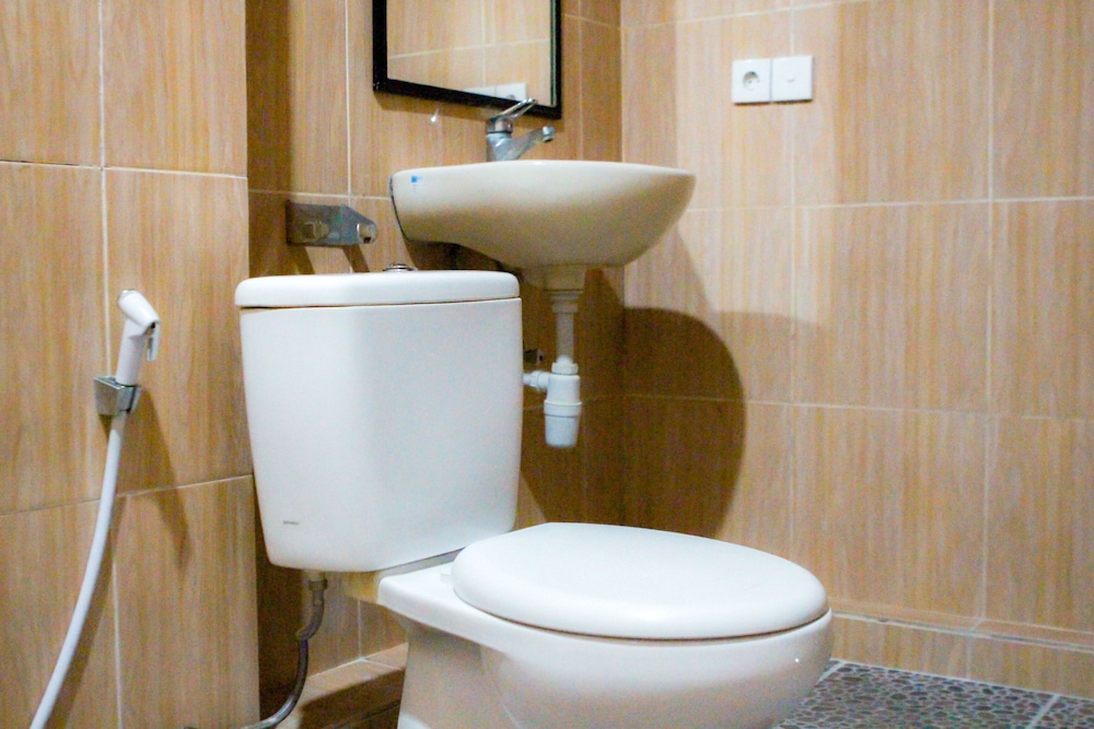 Putu Guest House 2 34/35