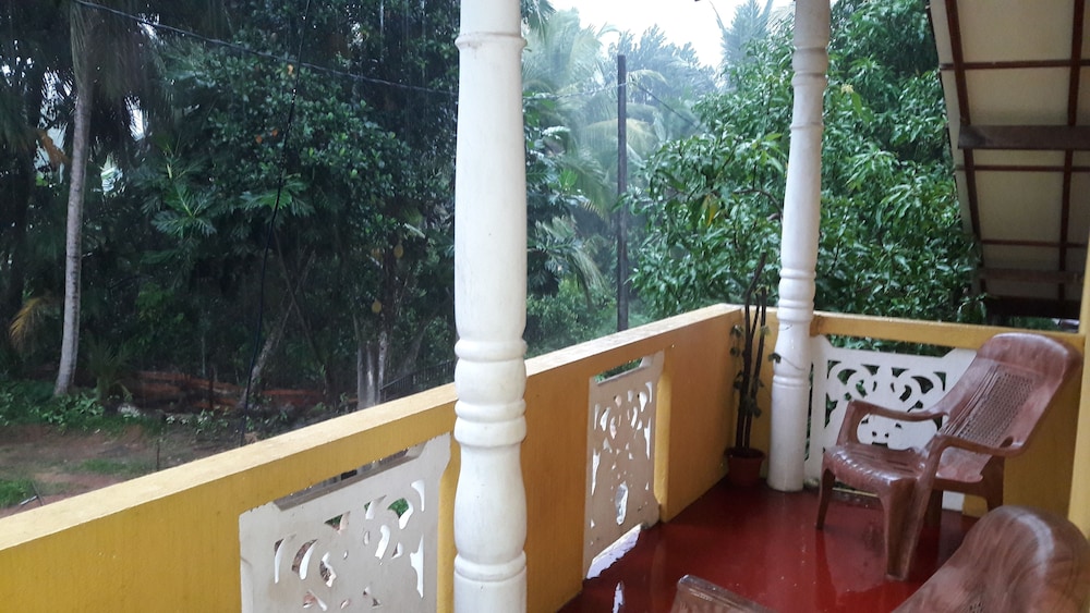 Srilusa Home Stay Hikkaduwa 9/19