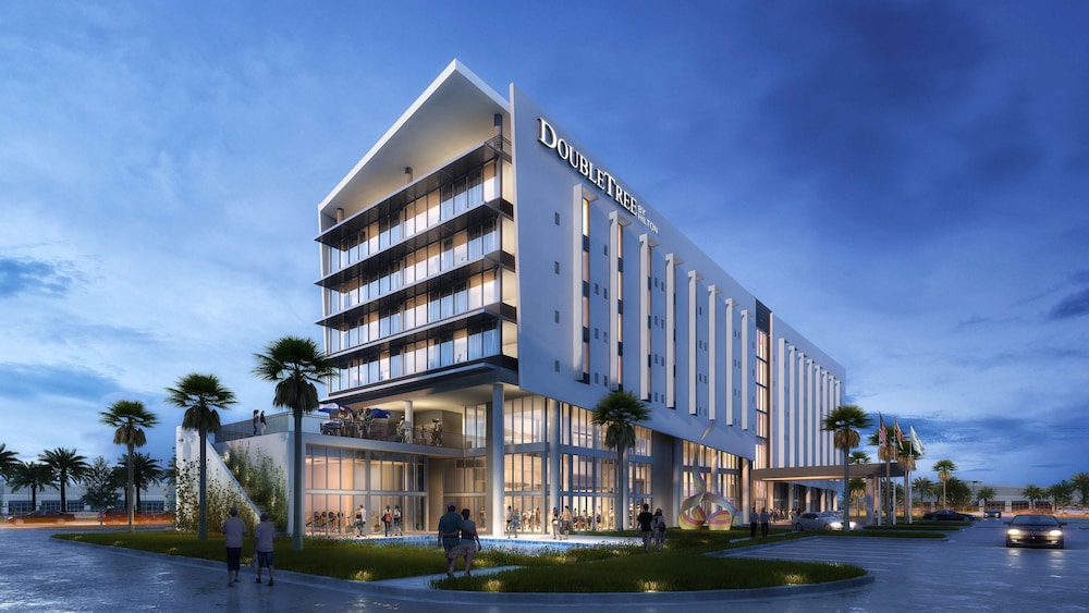 Doubletree By Hilton Miami Doral 9/44