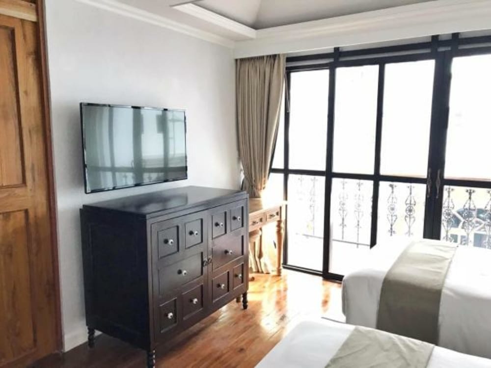 Lanna Oriental Hotel 38/50