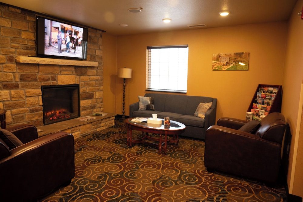 SureStay by Best Western Salem 38/56
