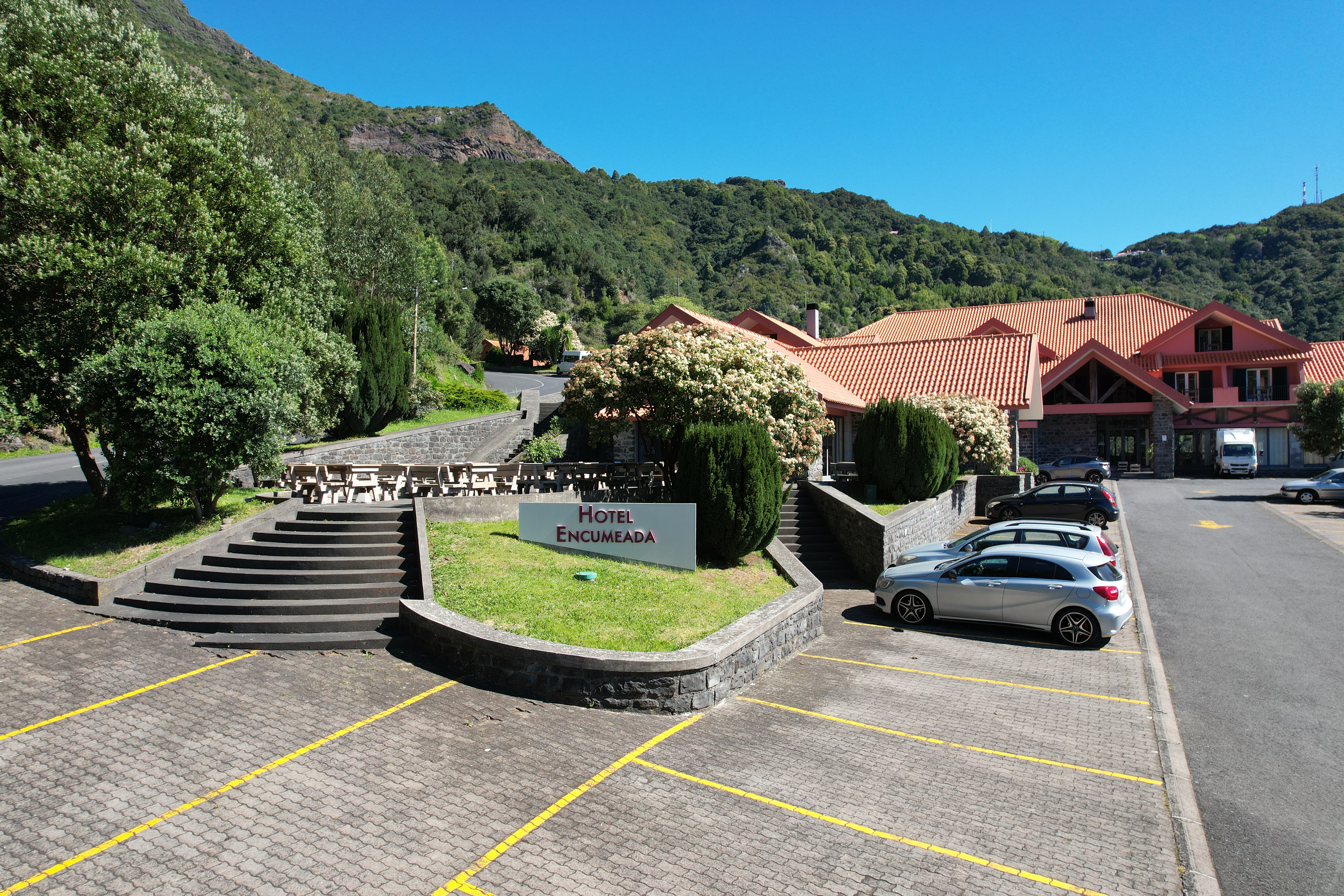 Valley View Hotel Encumeada 31/50