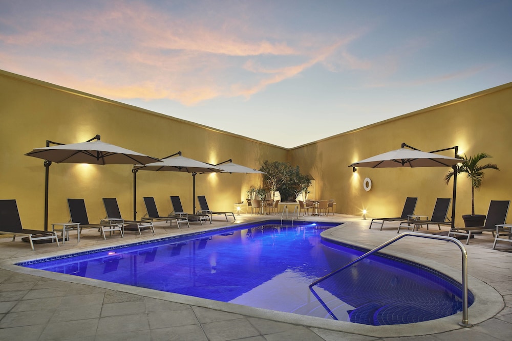 Fairfield Inn By Marriott Los Cabos 27/48