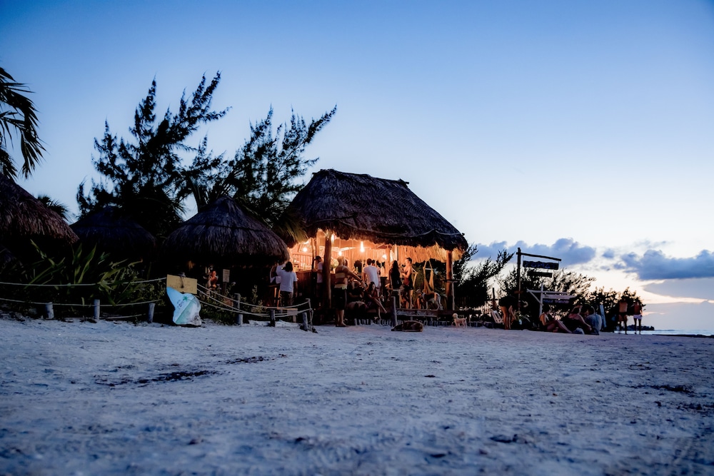 Hotel Zomay Holbox 9/91
