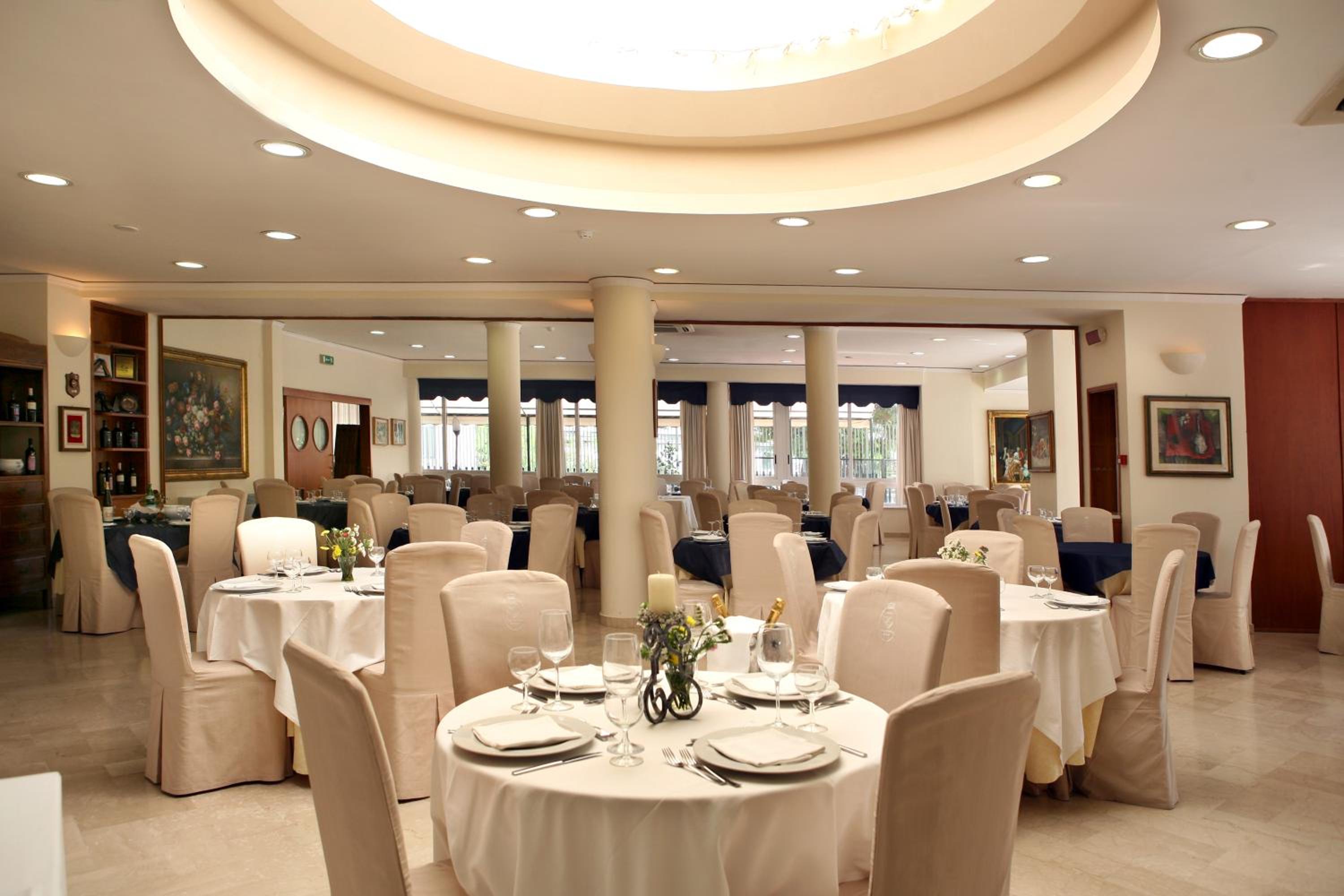 Hotel Villa Serena 37/51