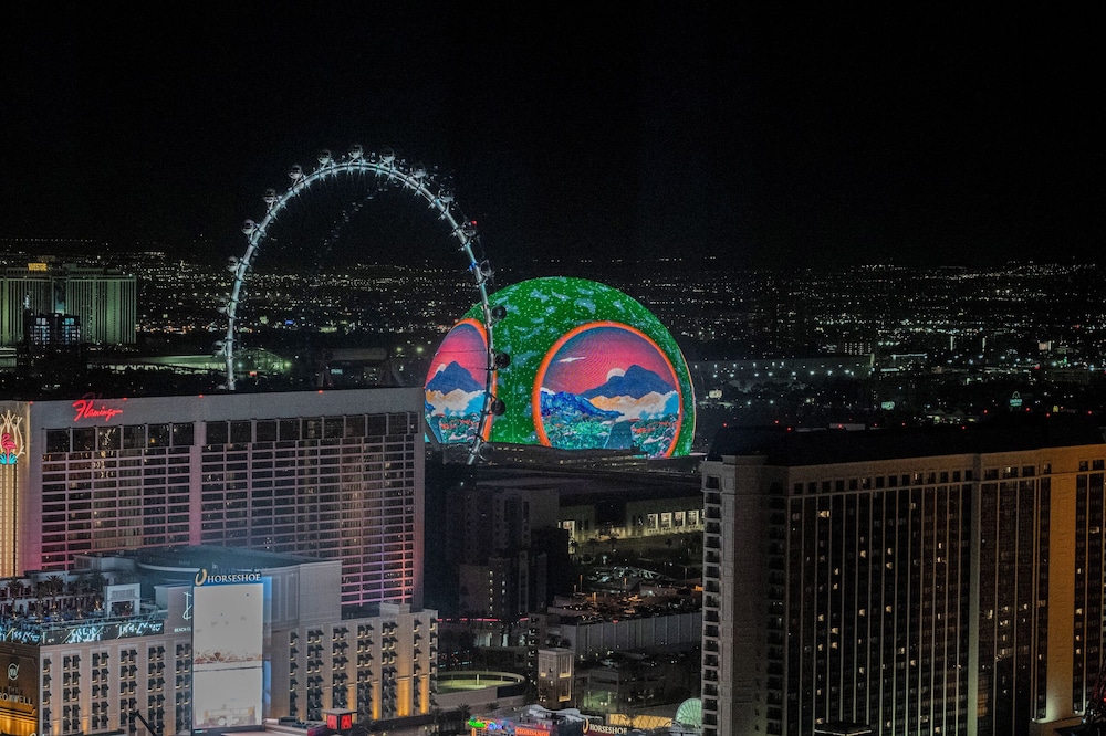 Secret Suites At Vdara 12/50