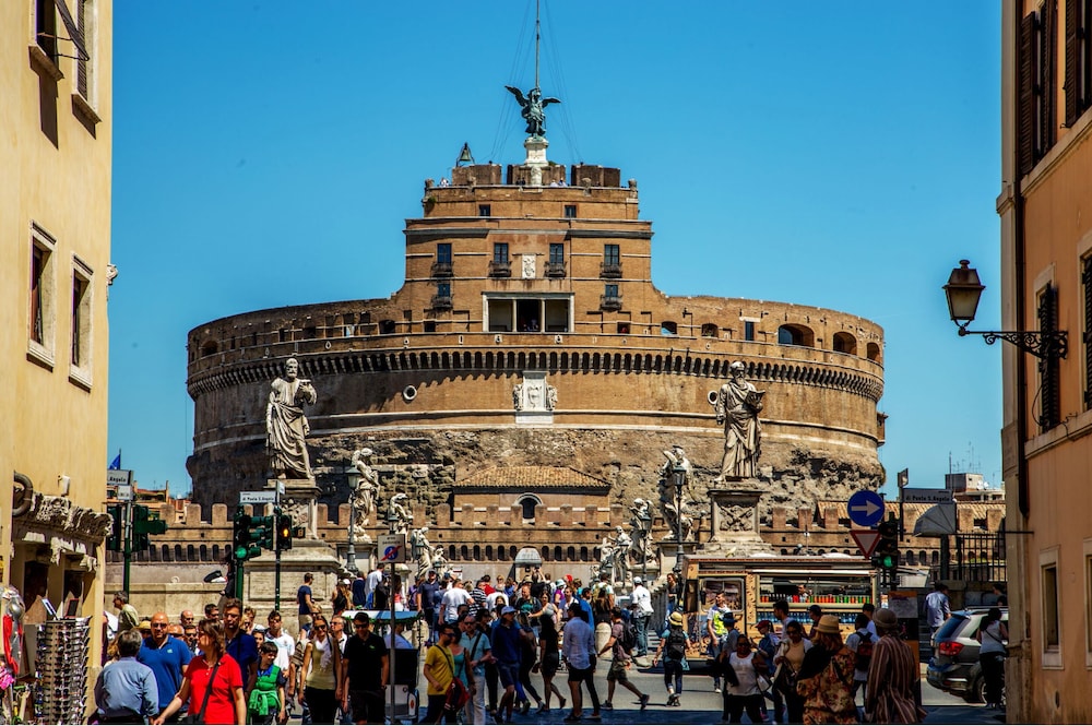 Palazzo Medusa 37/50