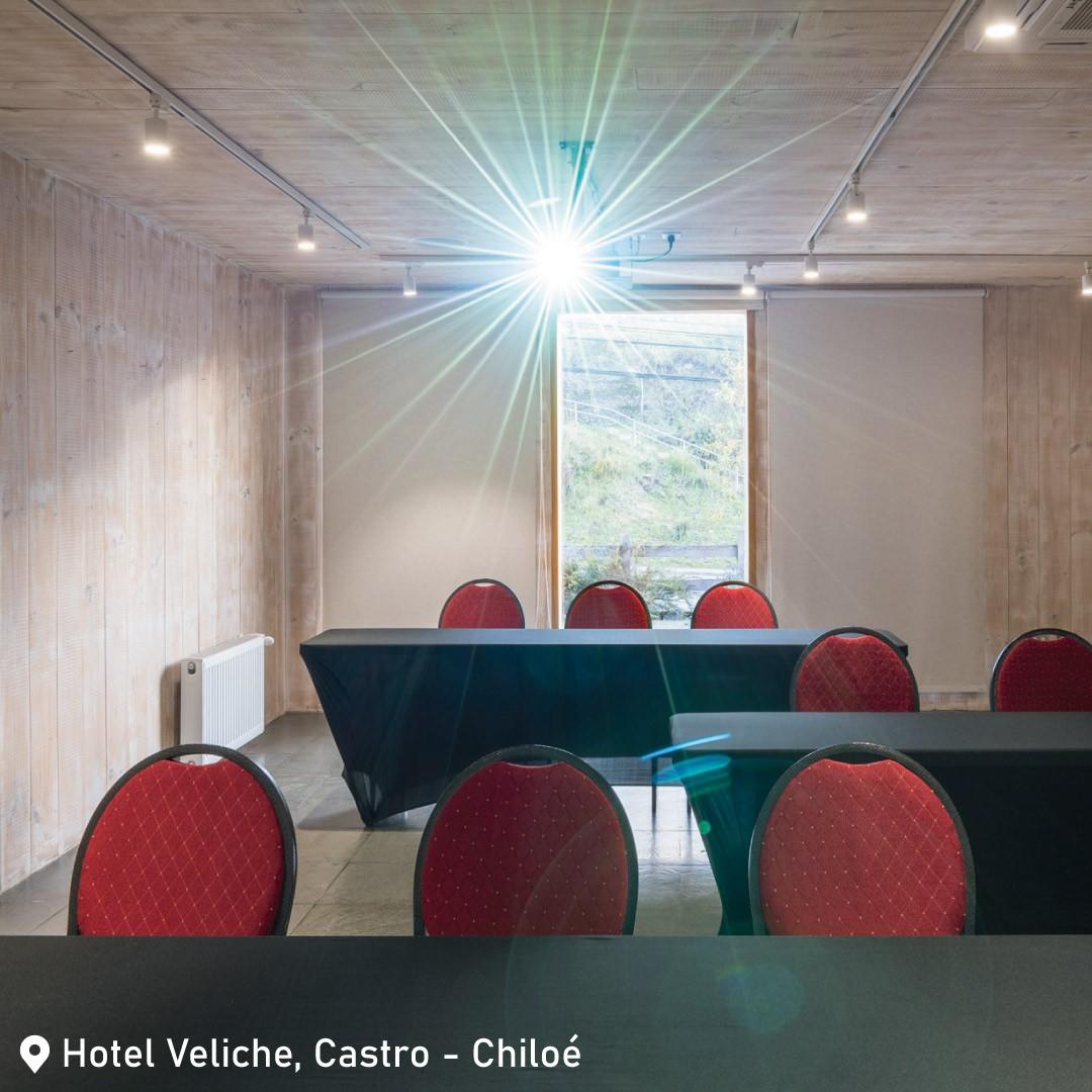 Hotel & Cafe Veliche 30/50