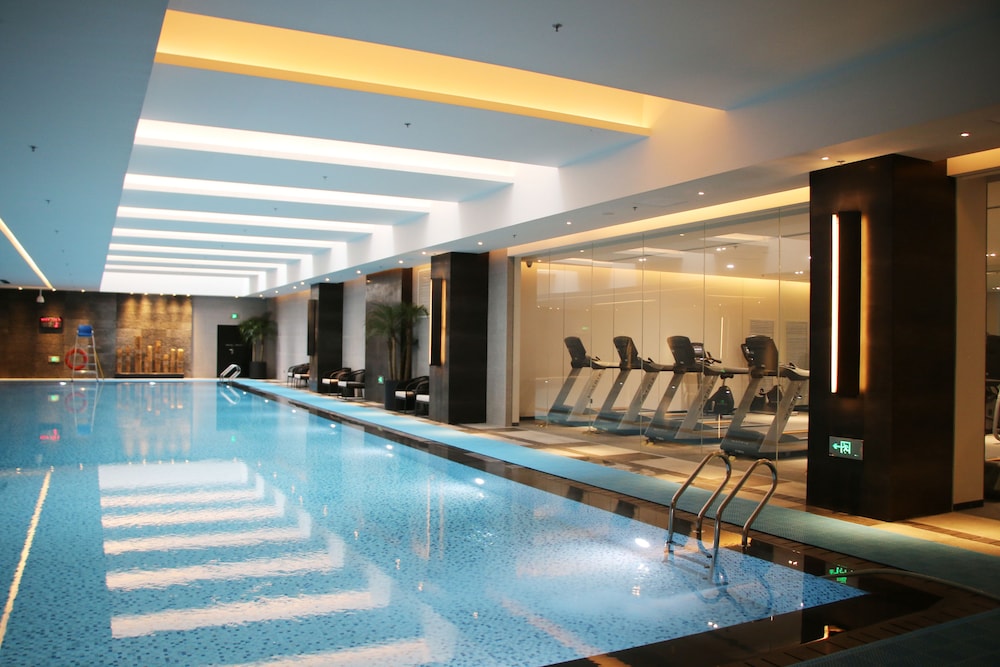 Shanghai Marriott Hotel Kangqiao 31/51