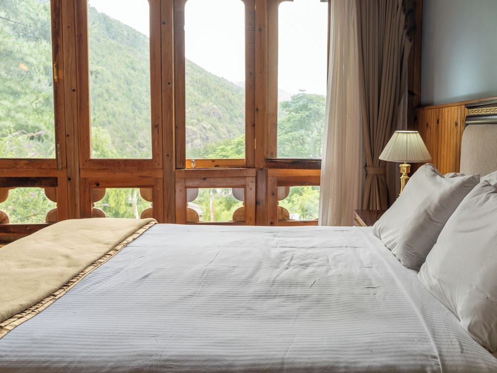 DELUXE, COTTAGE, MOUNTAIN VIEW