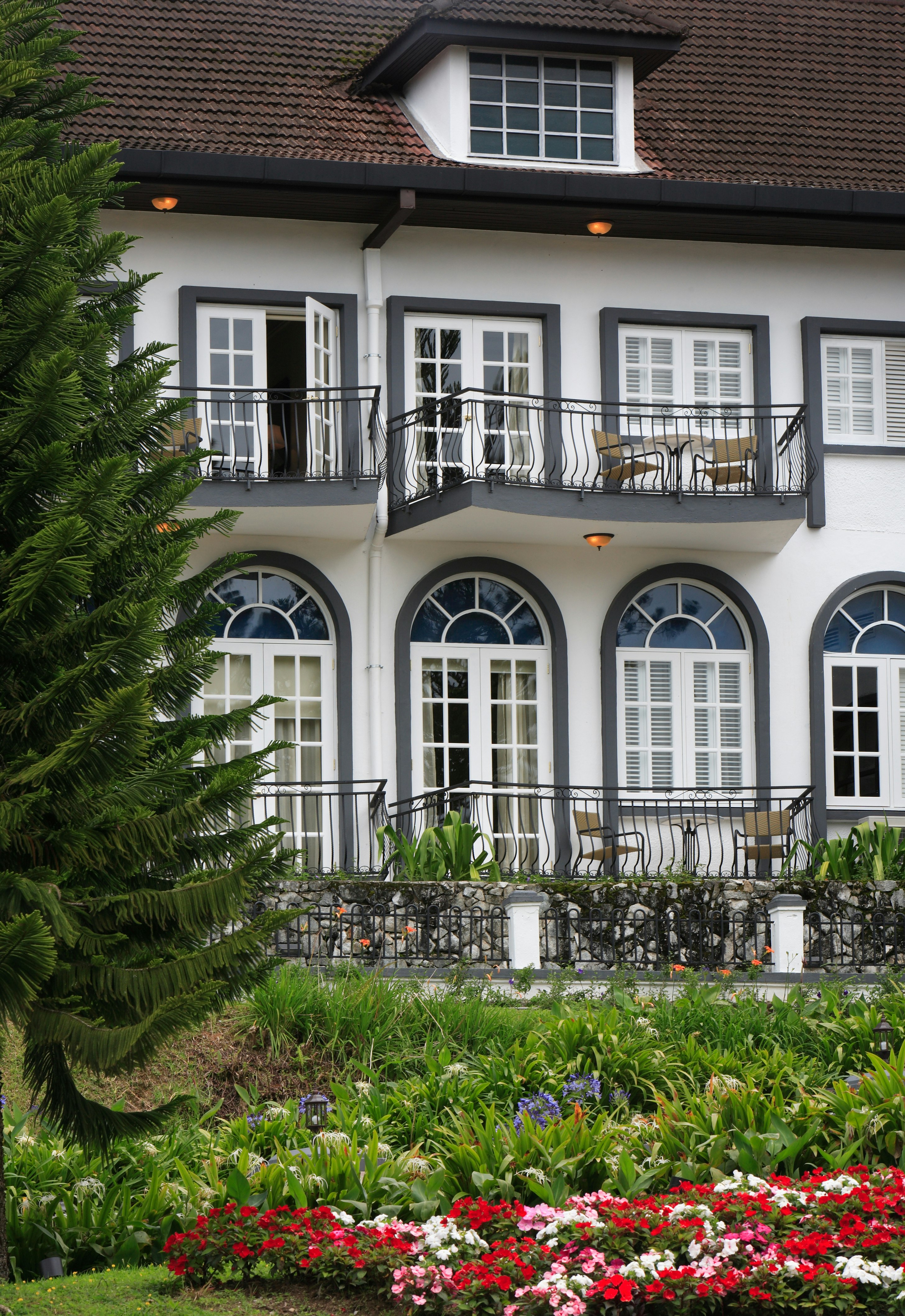 CAMERON HIGHLANDS RESORT 8/74