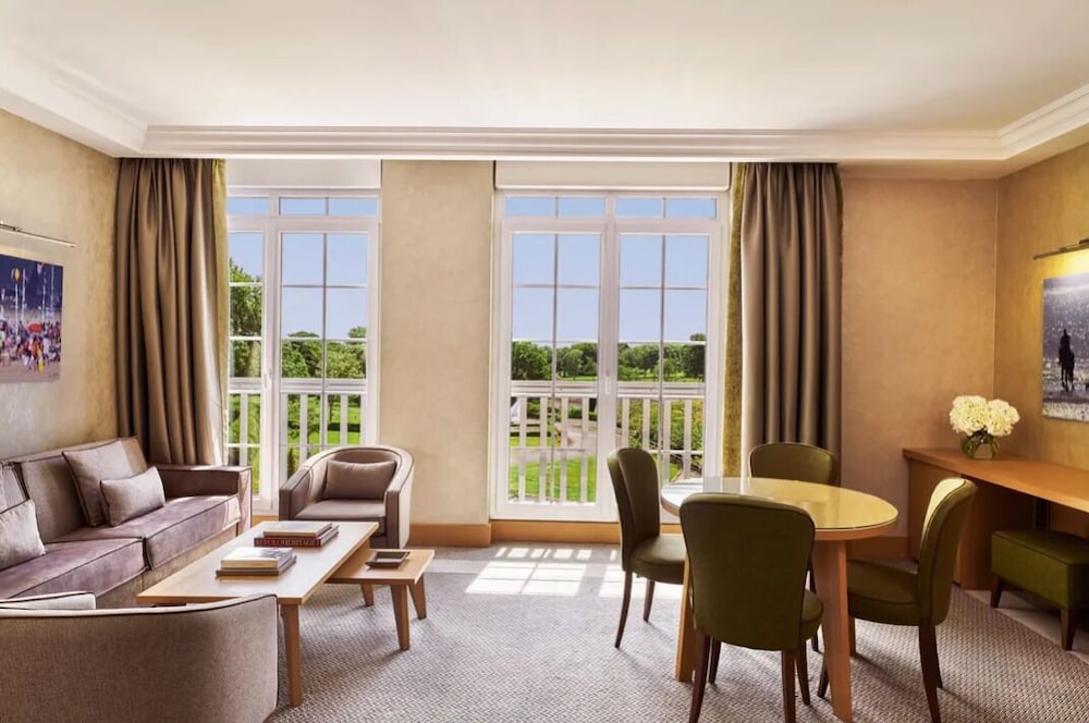 Hotel Barriere L Hotel Du Golf 43/75