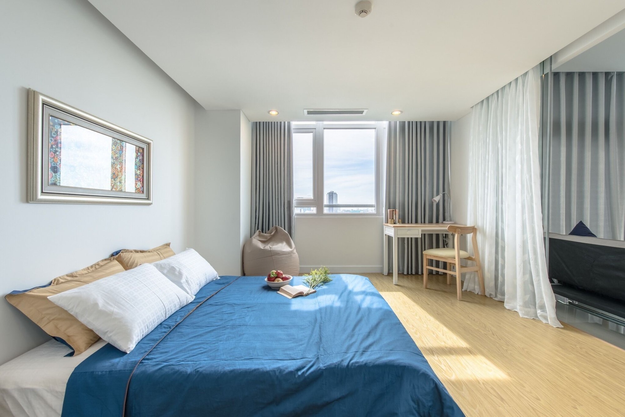 1 BEDROOM, EXECUTIVE, APARTMENT