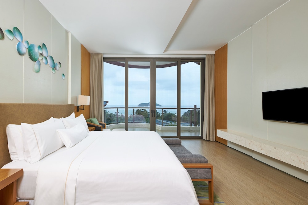 THE WESTIN SHIMEI BAY RESORT 16/70