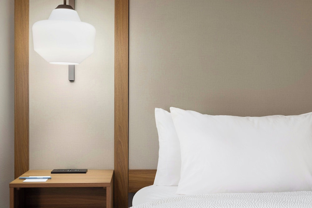 Fairfield Inn & Suites by Marriott Memphis Olive Branch 20/50