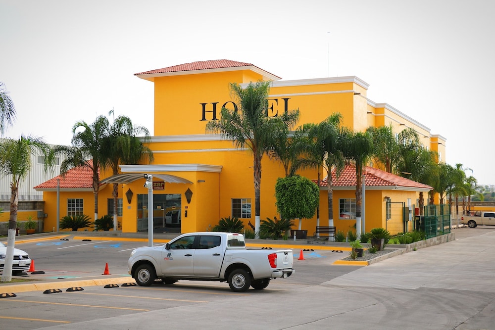 Zar Queretaro Hotel 27/33
