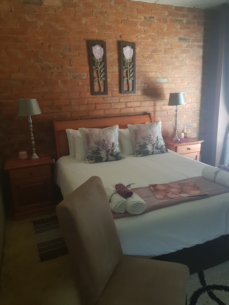 Millstream Inn Guesthouse 6/42