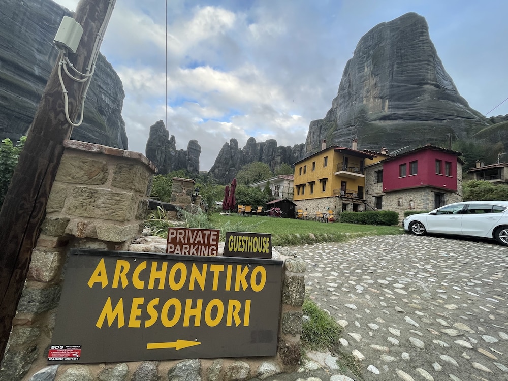 Archontiko Mesohori 63/72